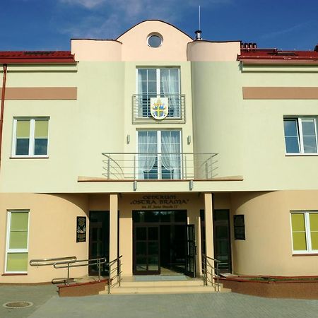 Centrum Ostra Brama Im. Jana Pawla II Skarżysko-Kamienna エクステリア 写真